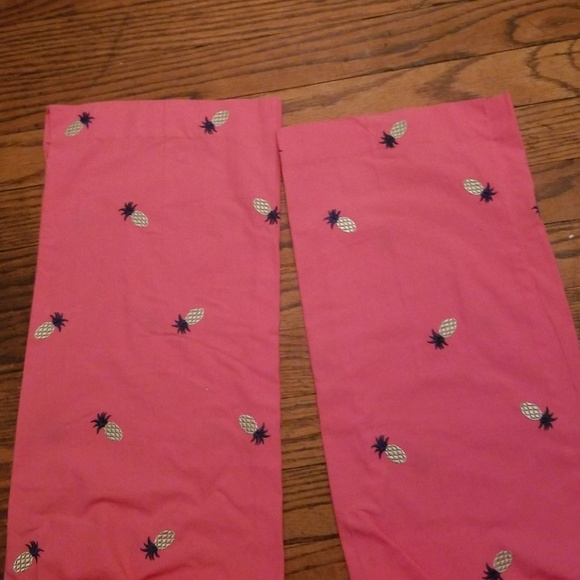 Pineapple capris! - Picture 4 of 5